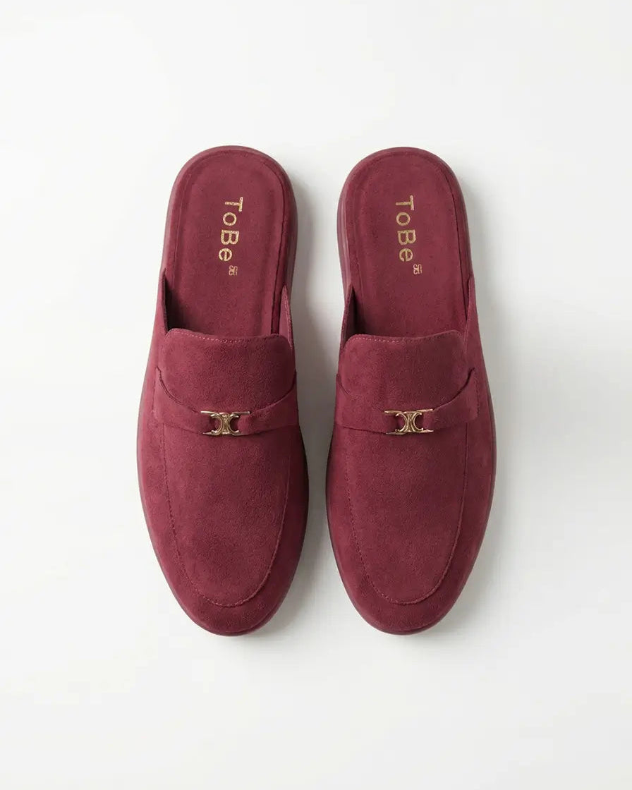 Qamar Burgundy