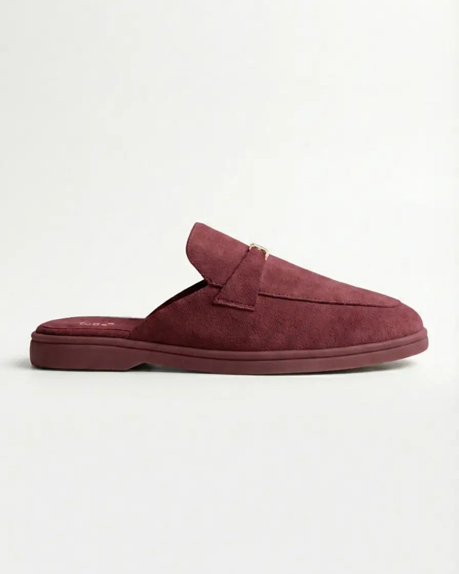 Qamar Burgundy
